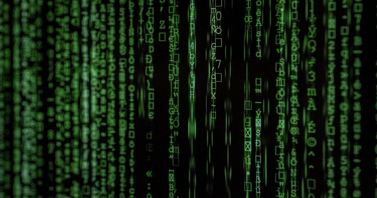 unsplash:1526374965328-7f61d4dc18c5